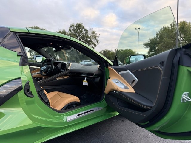 2026 Chevrolet Corvette Stingray 2LT photo 17