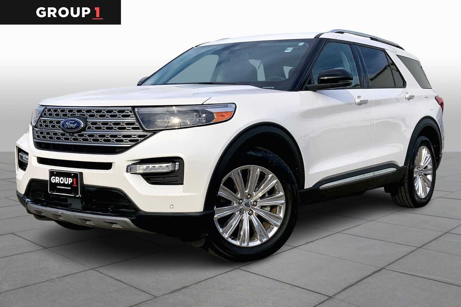 2022 Ford Explorer Limited's photo