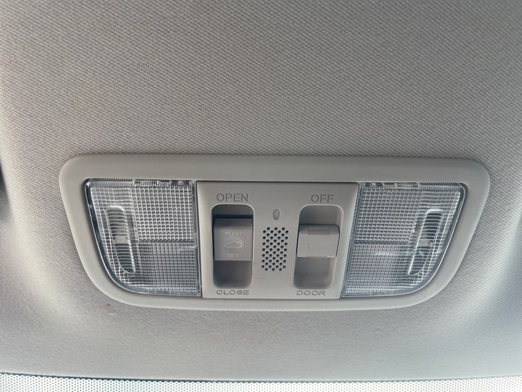 2017 Honda HR-V EX photo 17