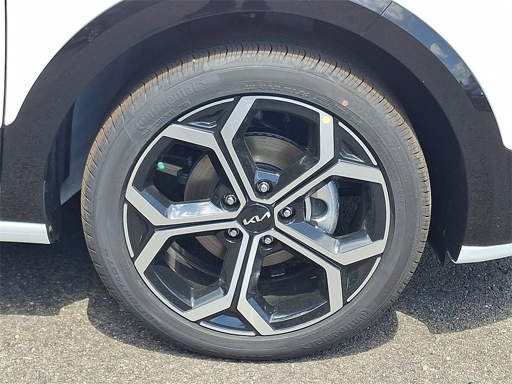 2025 Kia Niro EX Touring photo 8