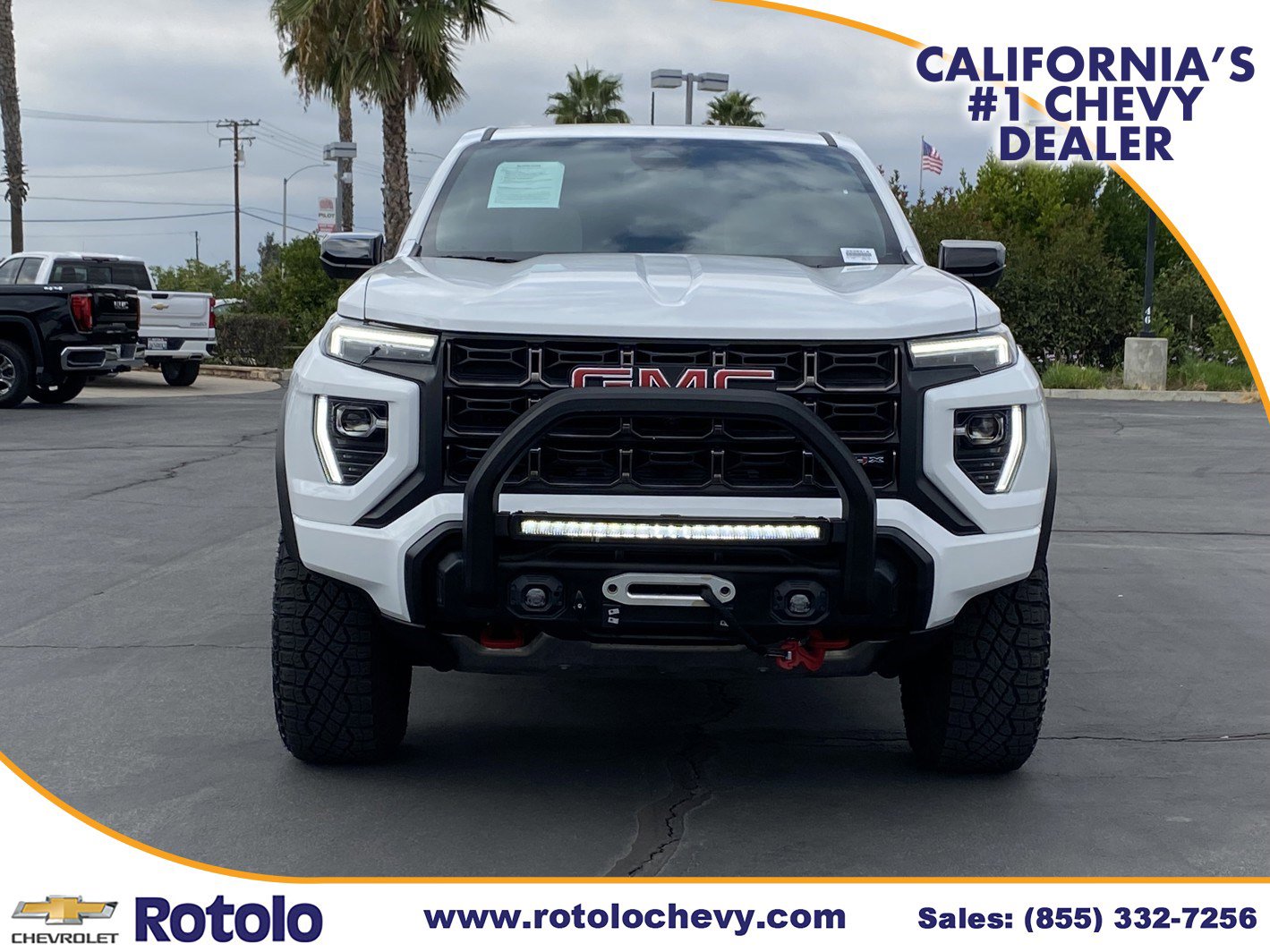 2023 Gmc Canyon AT4X photo 2