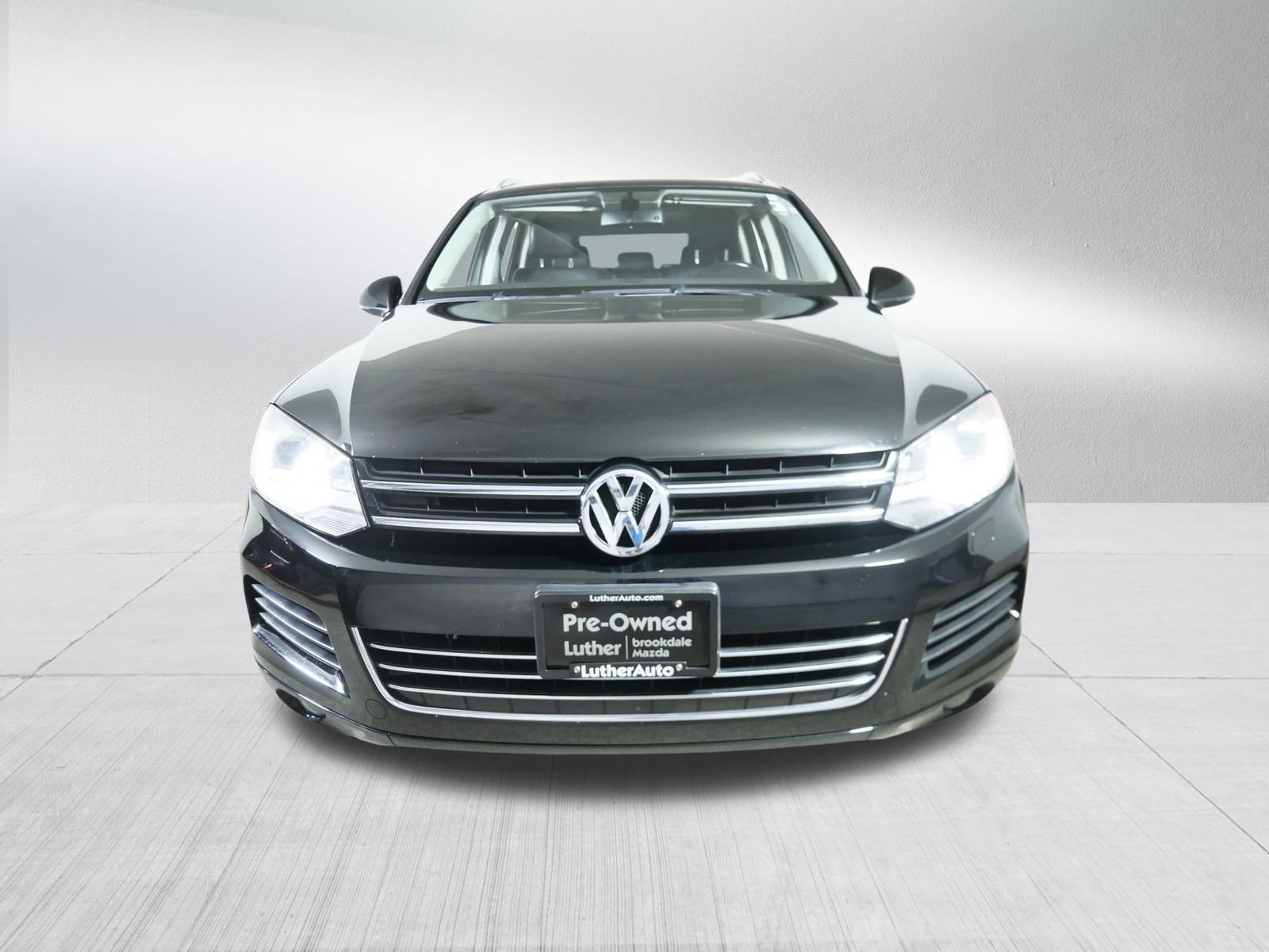 Used 2011 Volkswagen Touareg Sport with VIN WVGFF9BP1BD003889 for sale in Brooklyn Center, Minnesota
