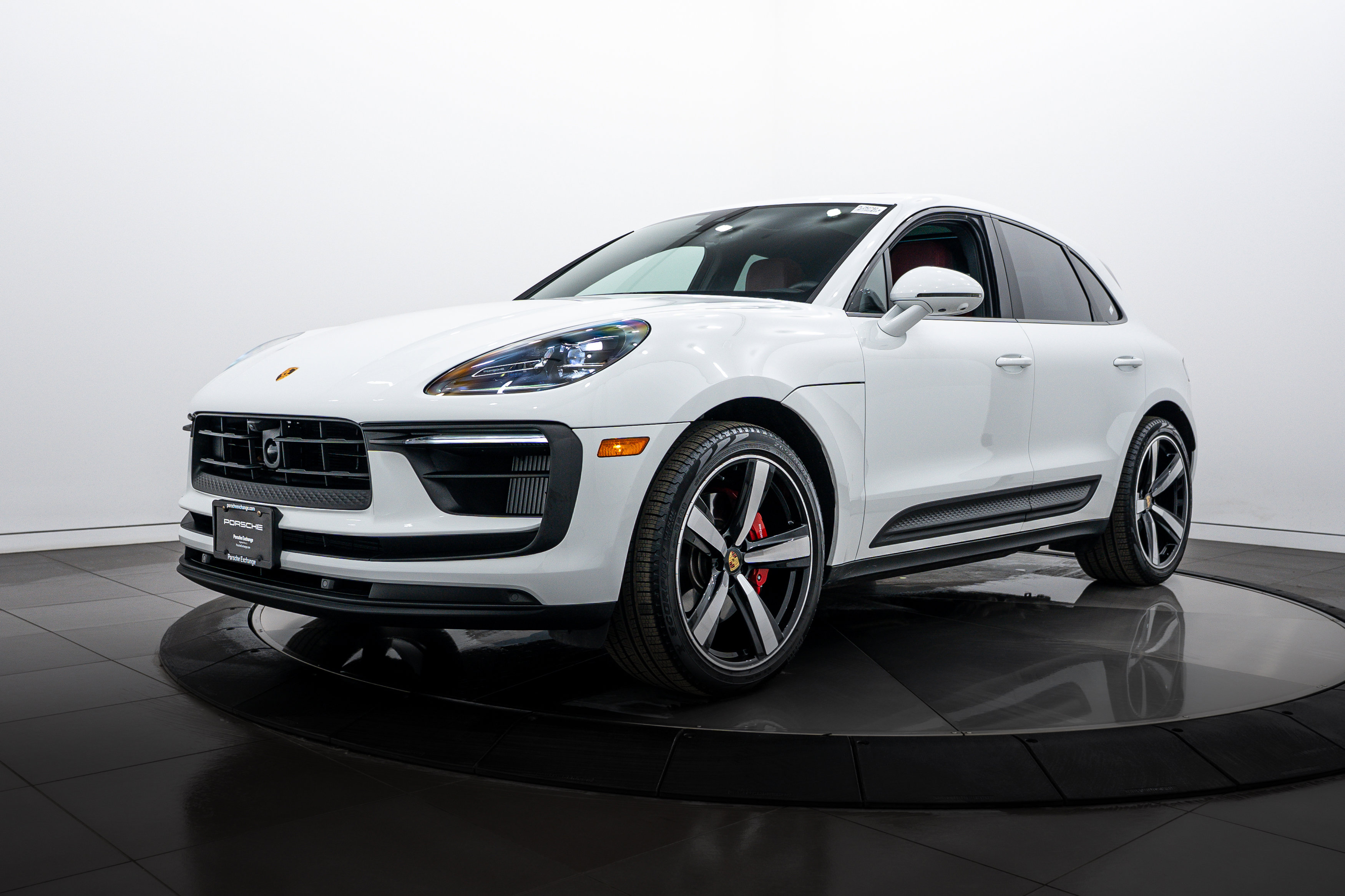 2025 Porsche Macan S