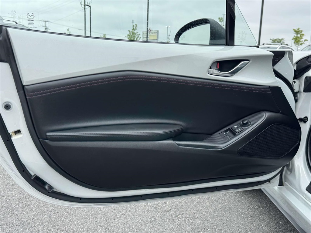 2018 Mazda MX-5 Miata Miata Grand Touring photo 26