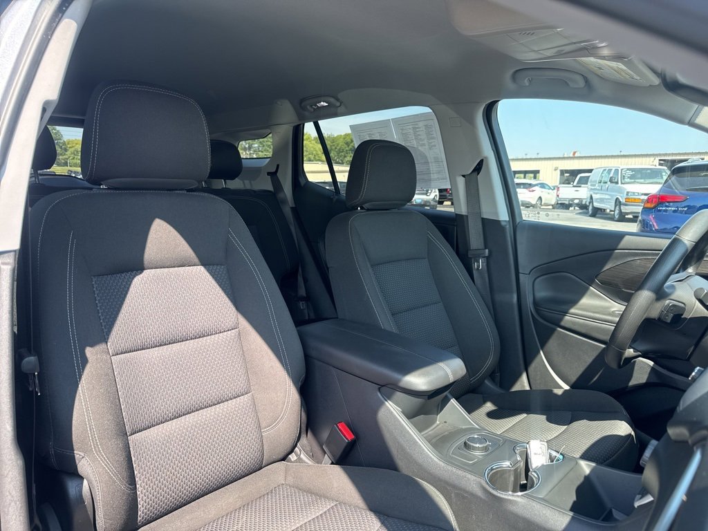 2024 Gmc Terrain SLE photo 11