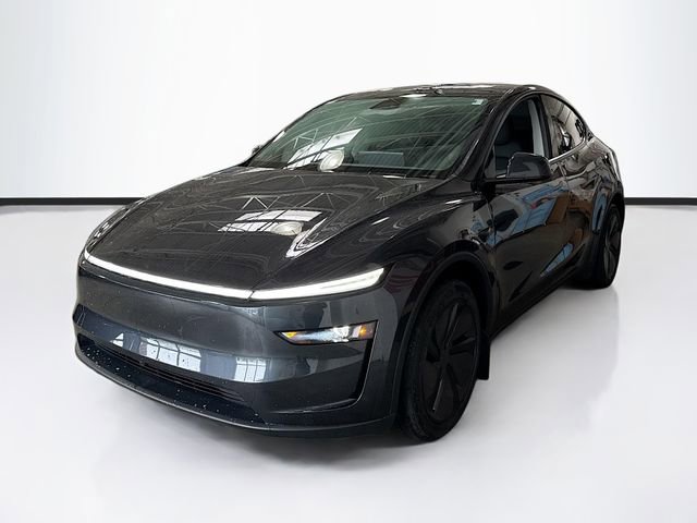 2026 Tesla Model Y Long Range's photo