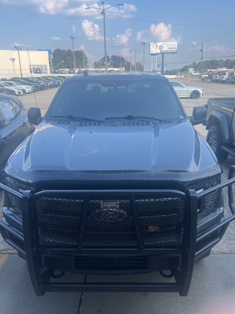 2020 Ford F-150 XLT photo 2