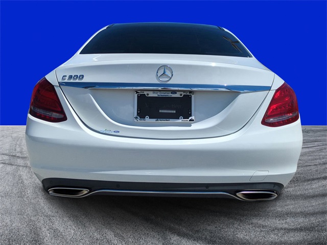 2017 Mercedes Benz C 300 photo 4