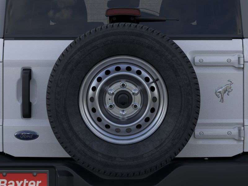 2025 Ford Bronco Base photo 22