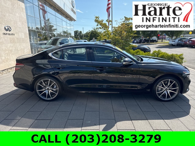 2025 Genesis G70 2.5T photo 8