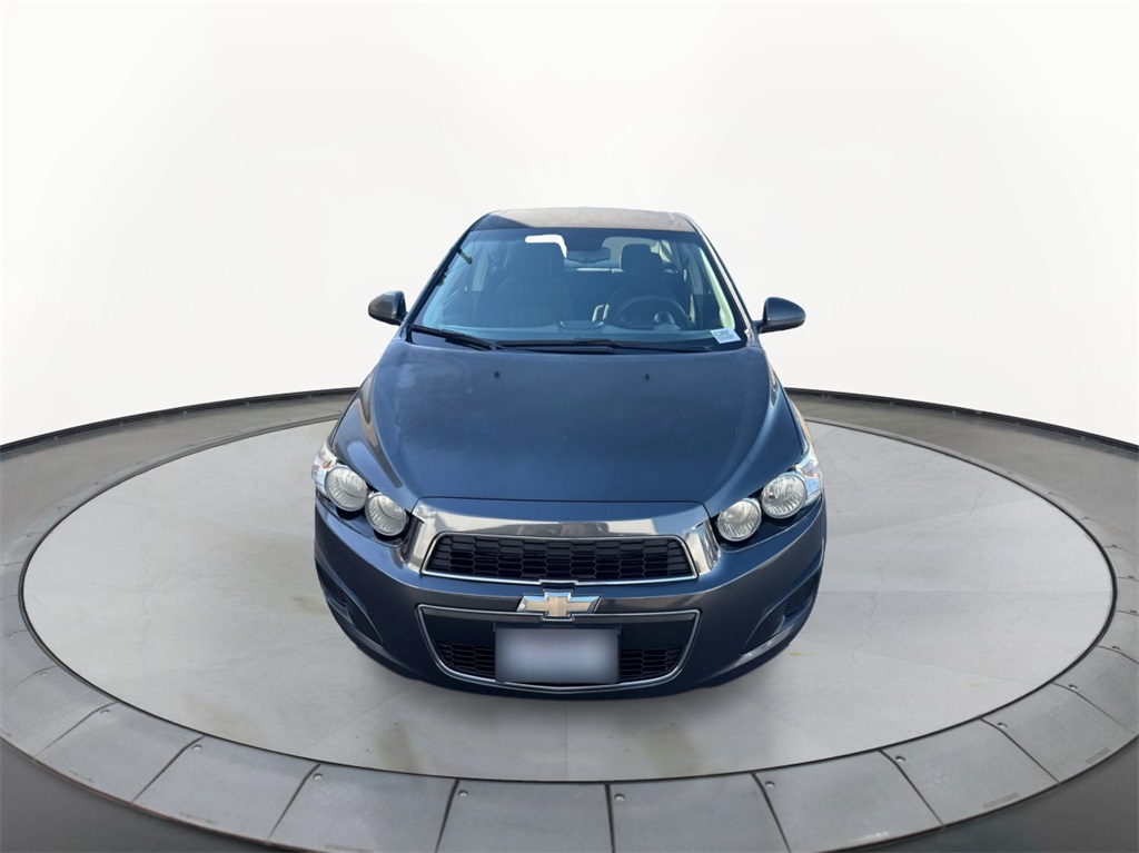 2016 Chevrolet Sonic LT photo 3