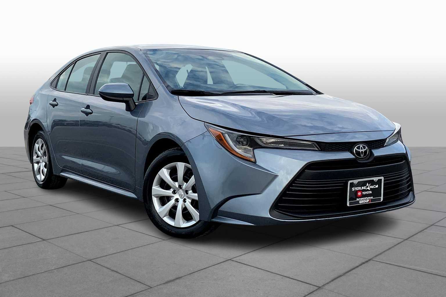 Used 2024 Toyota Corolla LE with VIN 5YFB4MDE1RP139955 for sale in Northfield, Minnesota