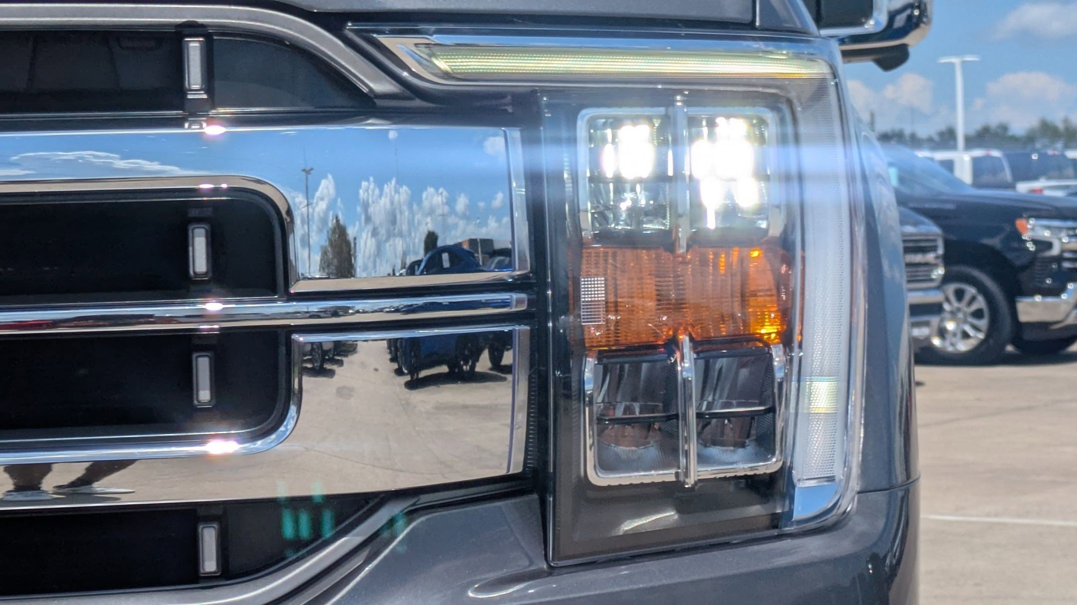 2021 Ford F-150 Lariat photo 9