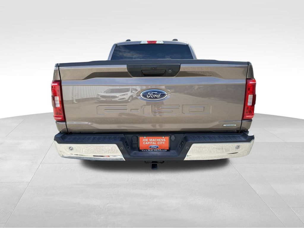 2022 Ford F-150 XLT photo 7