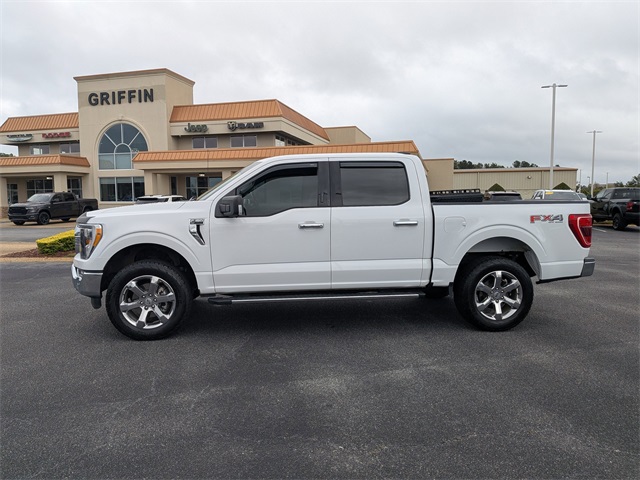 2021 Ford F-150 XLT photo 2
