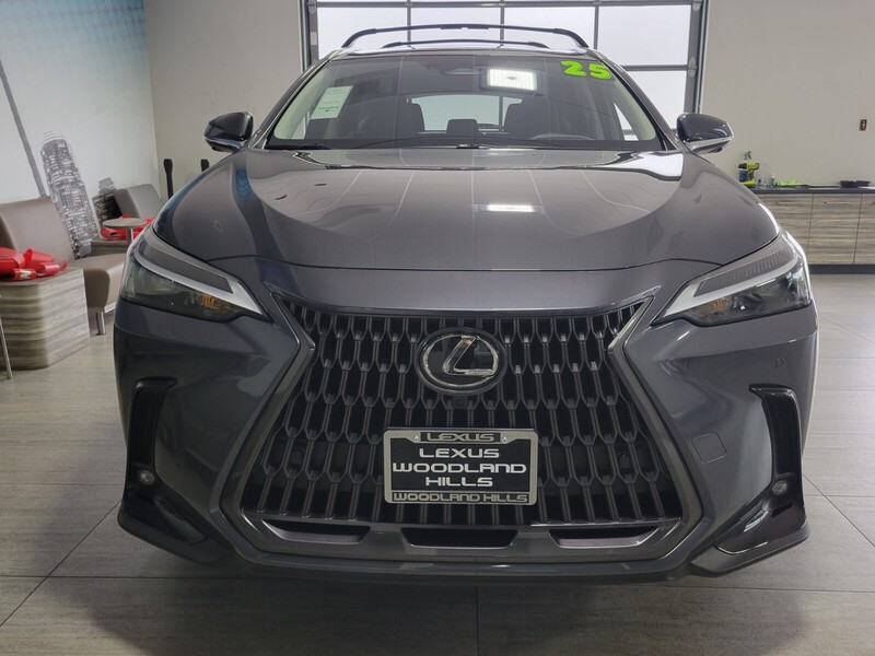 2025 Lexus NX 350h Premium AWD photo 7