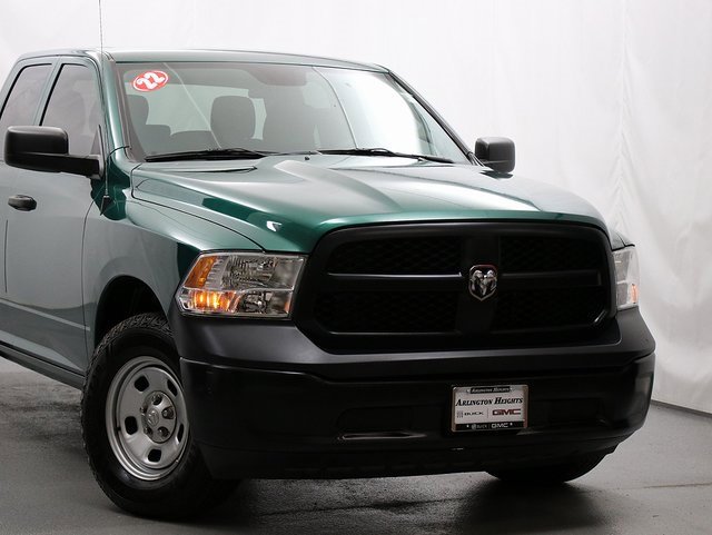 2022 Ram 1500 Classic Tradesman photo 2