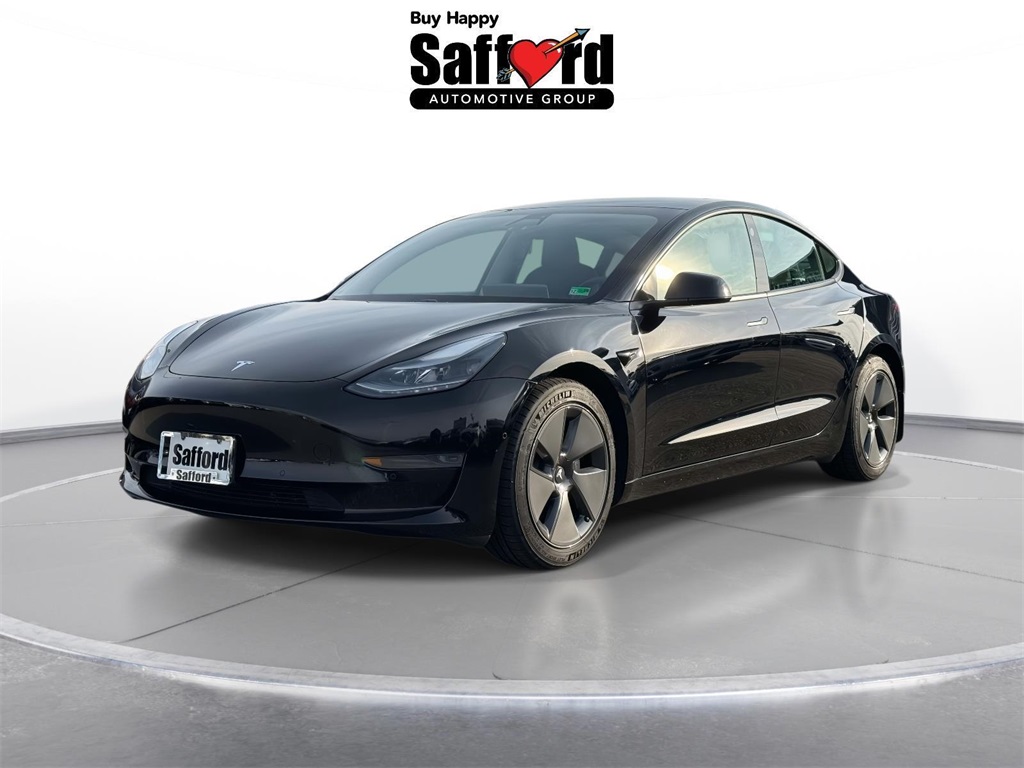 2021 Tesla Model 3 Base's photo