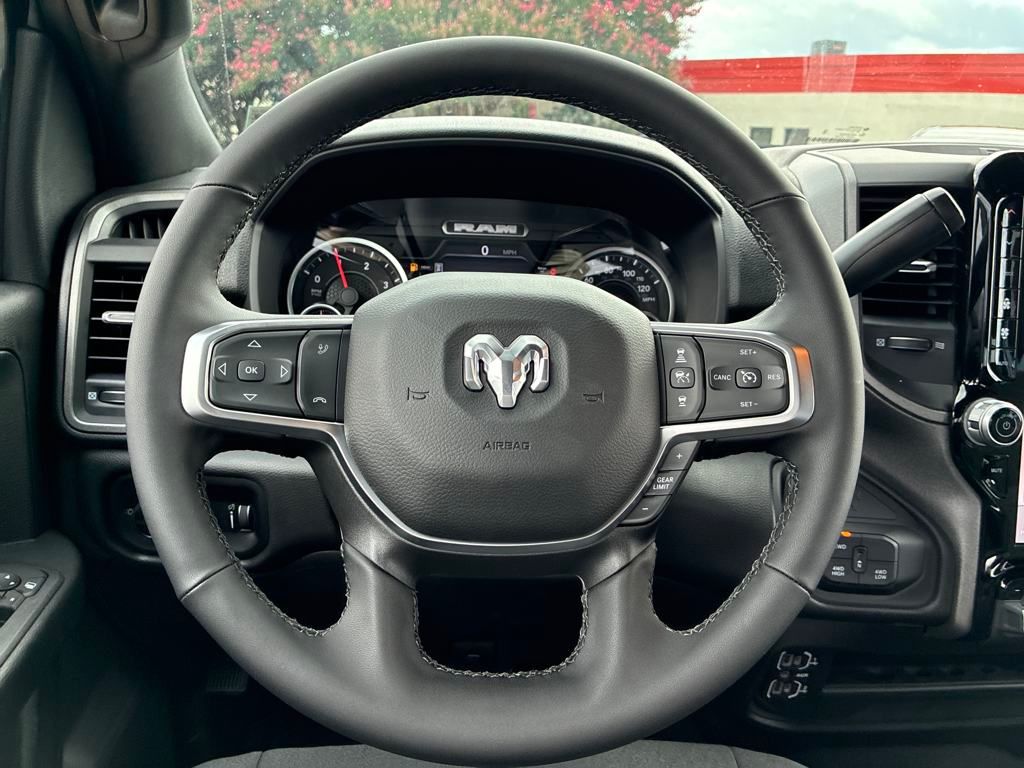 2025 Ram 2500 Tradesman photo 15