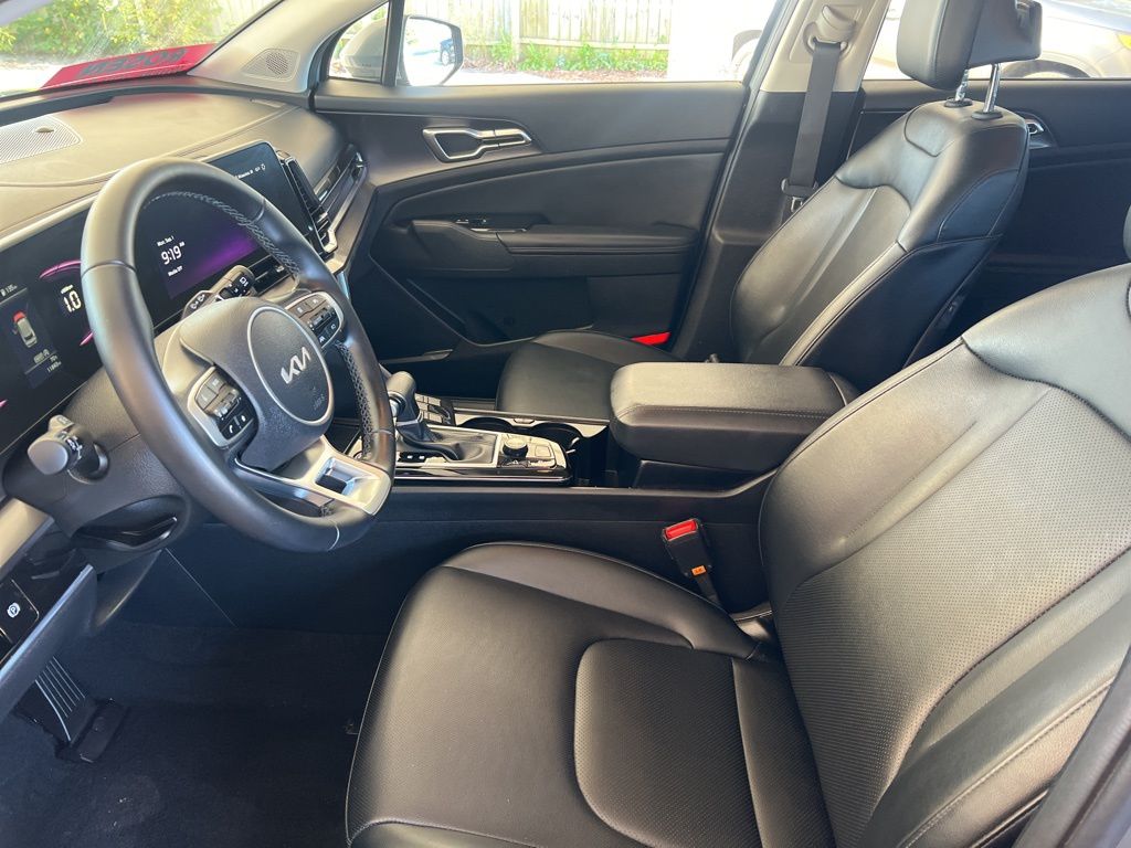 2023 Kia Sportage EX photo 4