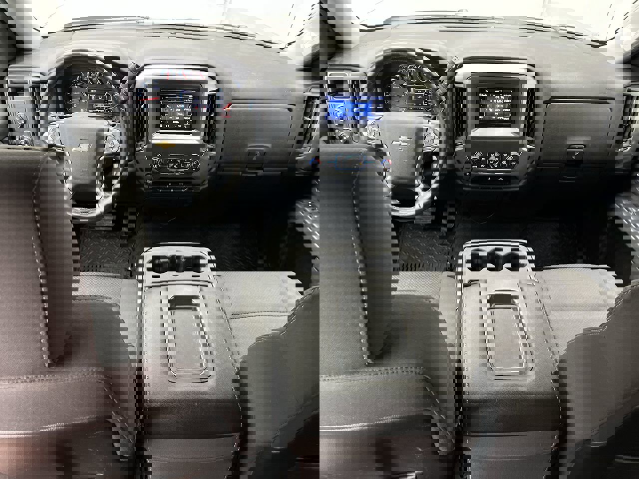 2015 Chevrolet Silverado 1500 LT photo 4