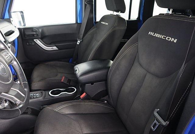 2015 Jeep Wrangler Unlimited Rubicon photo 22