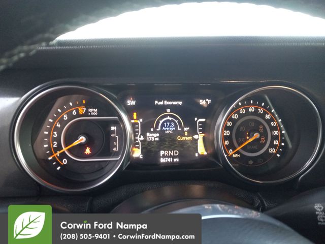2021 Jeep Wrangler Unlimited Sahara Altitude photo 15