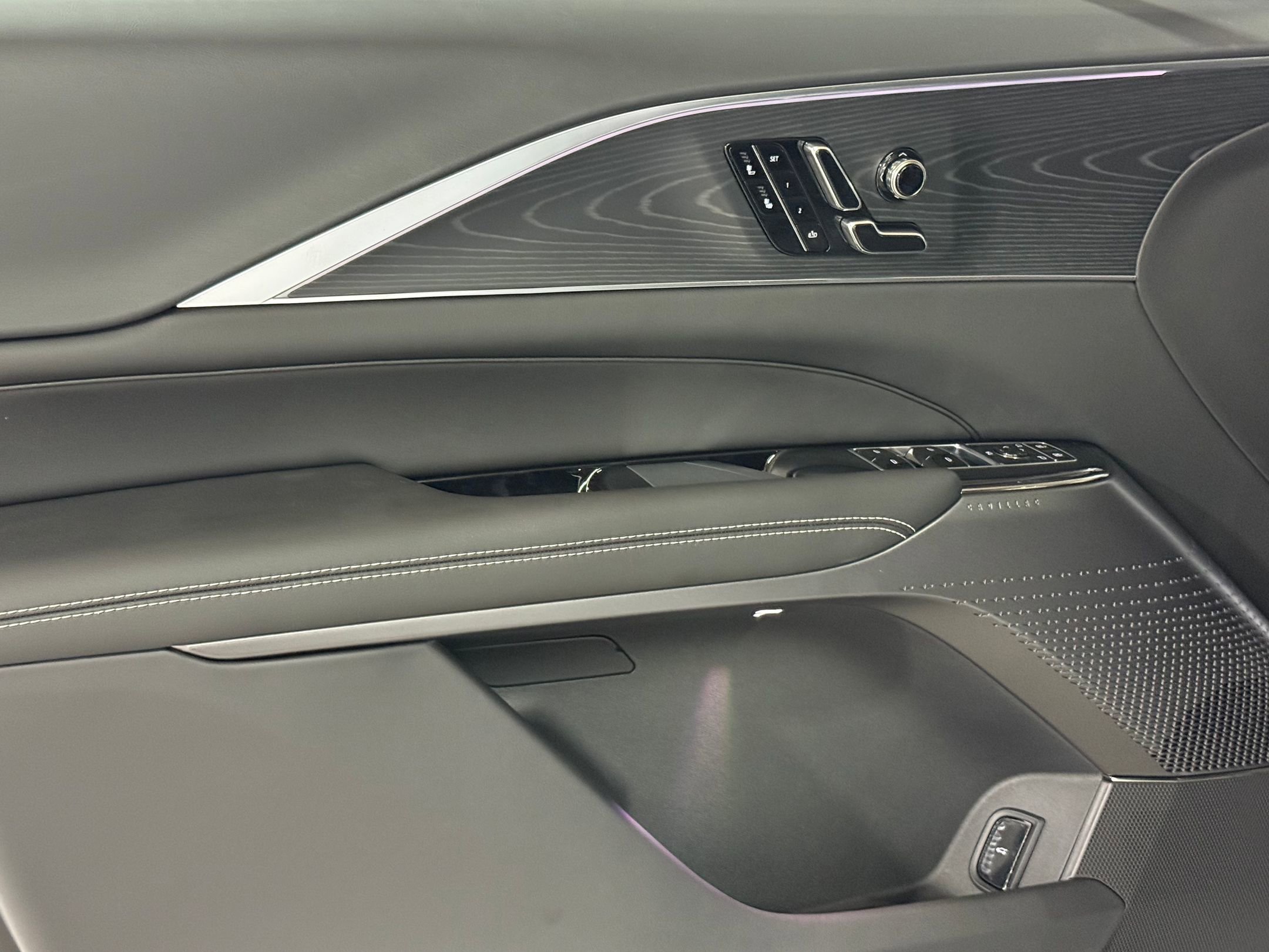 2026 Cadillac Lyriq Sport photo 11