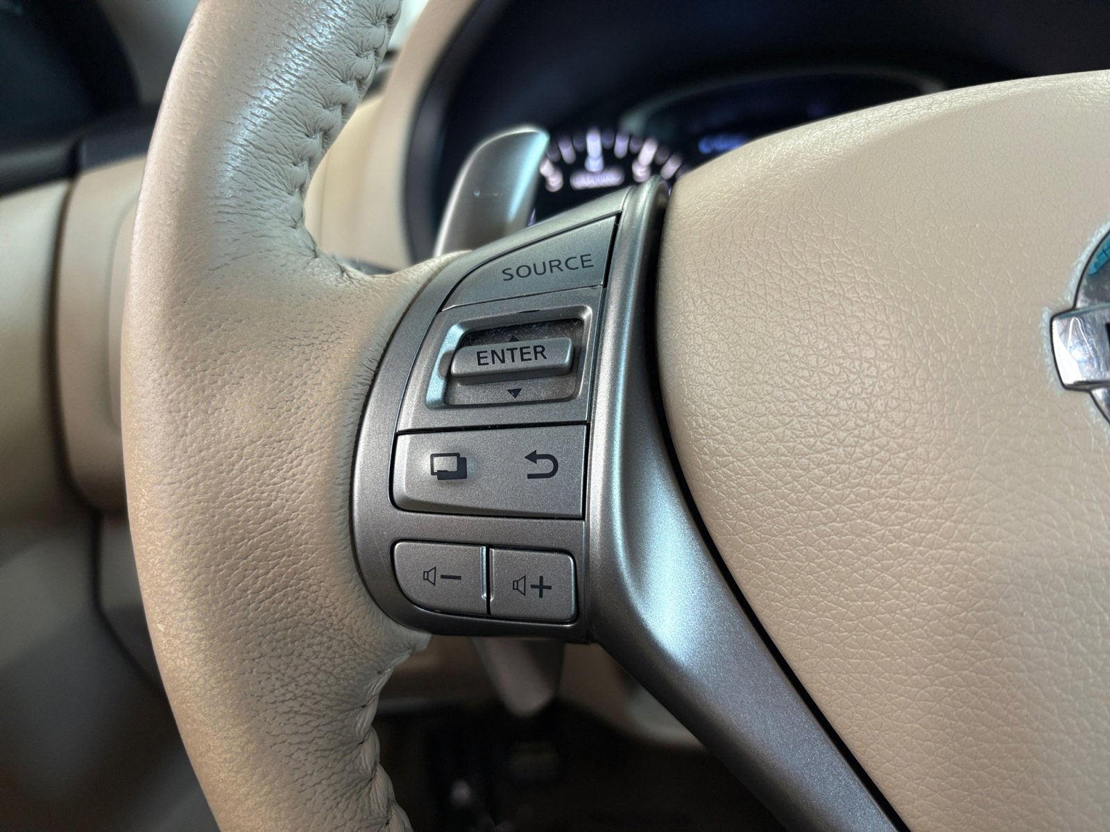 2014 Nissan Altima 3.5 SL photo 10