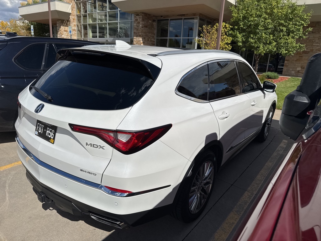 2022 Acura MDX Advance SH-AWD photo 3