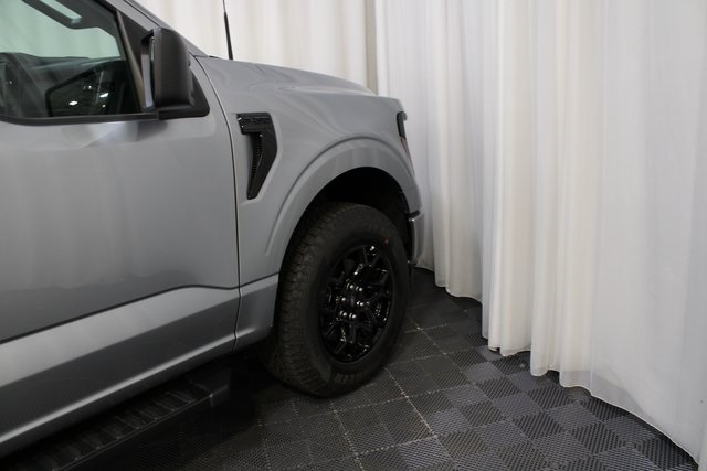 2025 Ford F-150 XLT photo 25