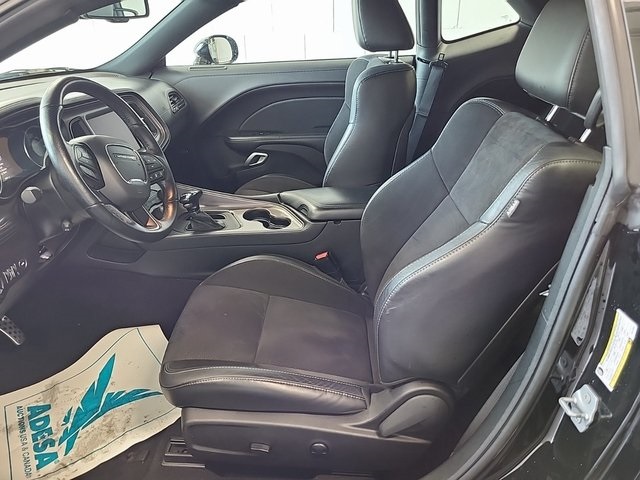 2023 Dodge Challenger R/T photo 4