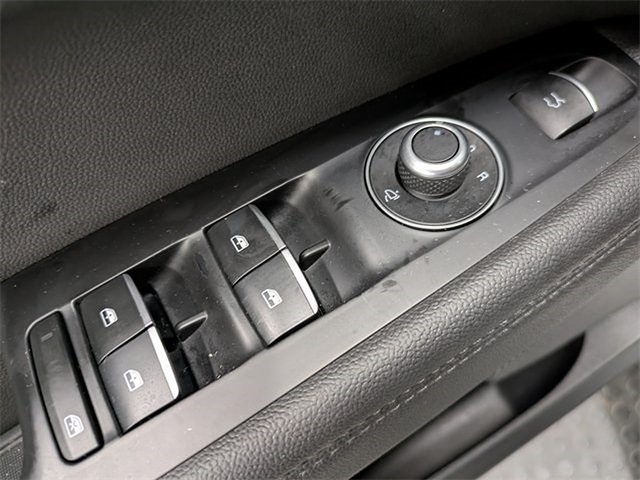 2023 Alfa Romeo Stelvio Ti photo 9