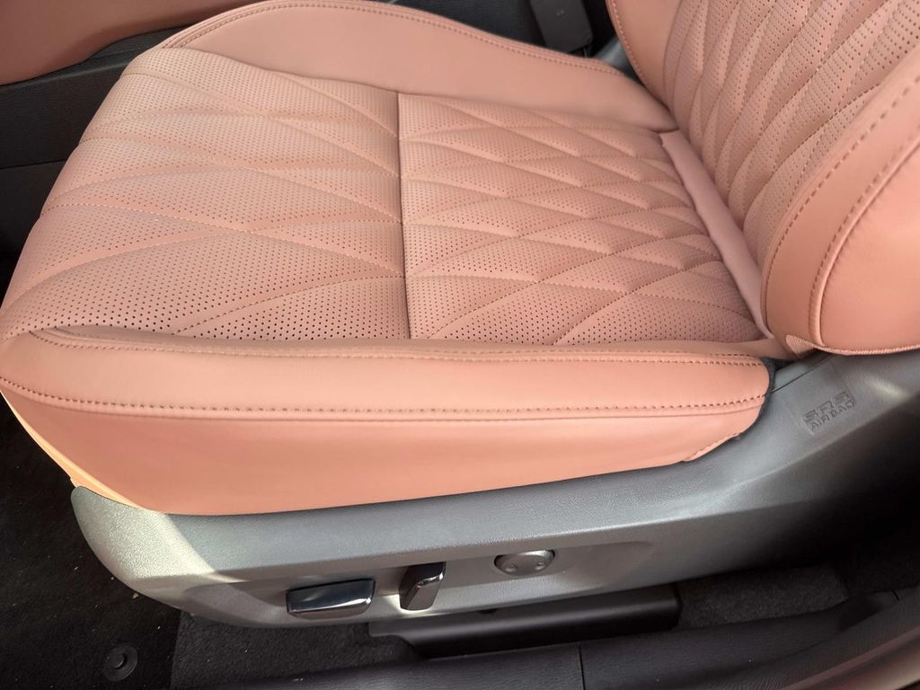 2025 Mitsubishi Outlander SEL GT photo 21