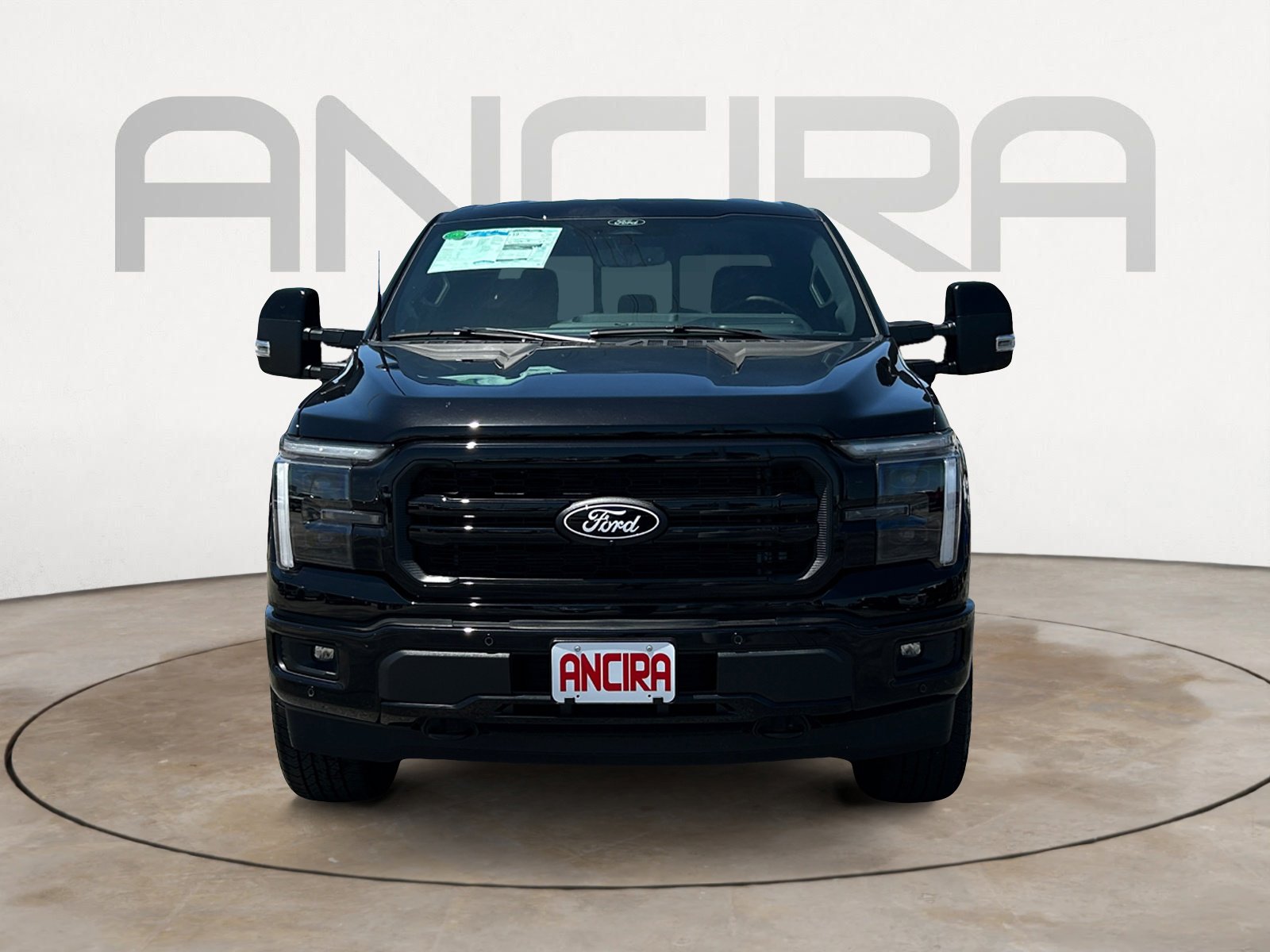 2025 Ford F-150 Lariat photo 3