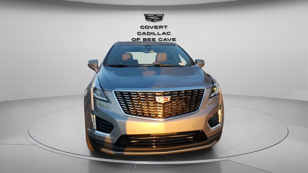 2025 Cadillac XT5 Premium Luxury photo 2