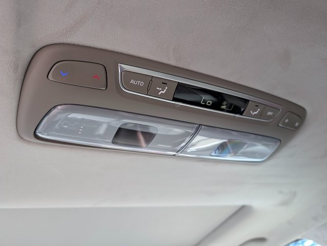 2025 Kia Telluride SX Prestige photo 11