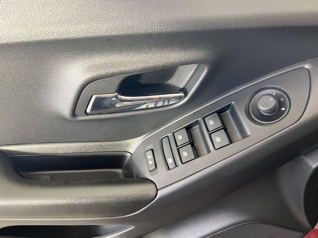 2022 Chevrolet Trax LT photo 4