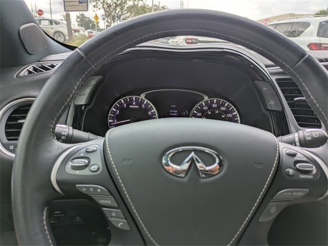2019 Infiniti QX60 Luxe photo 30