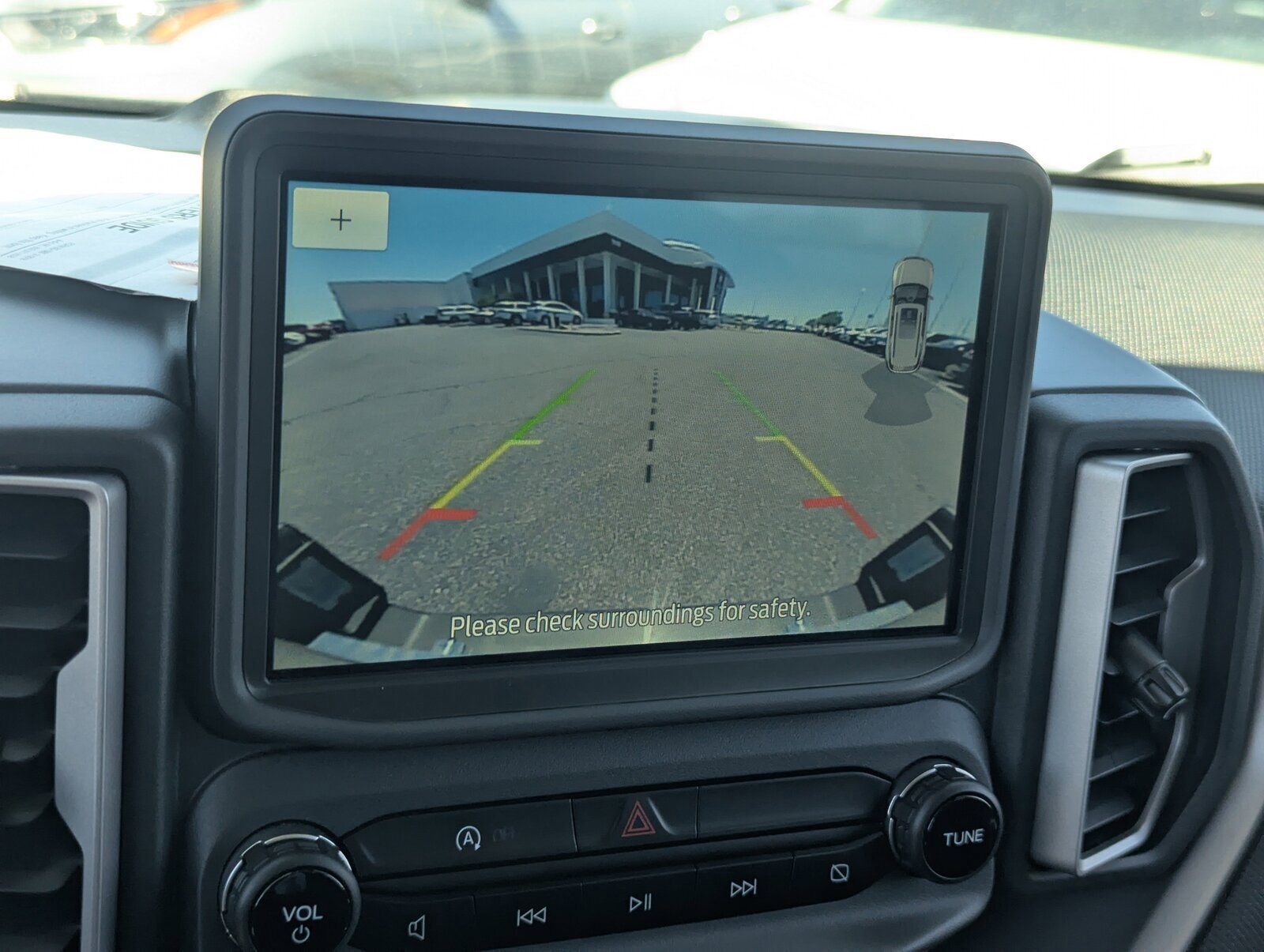 2024 Ford Bronco Big Bend photo 15