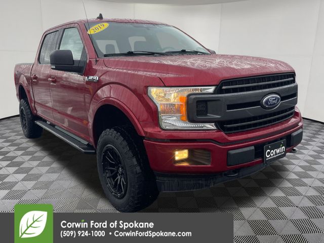 2019 Ford F-150 XLT's photo