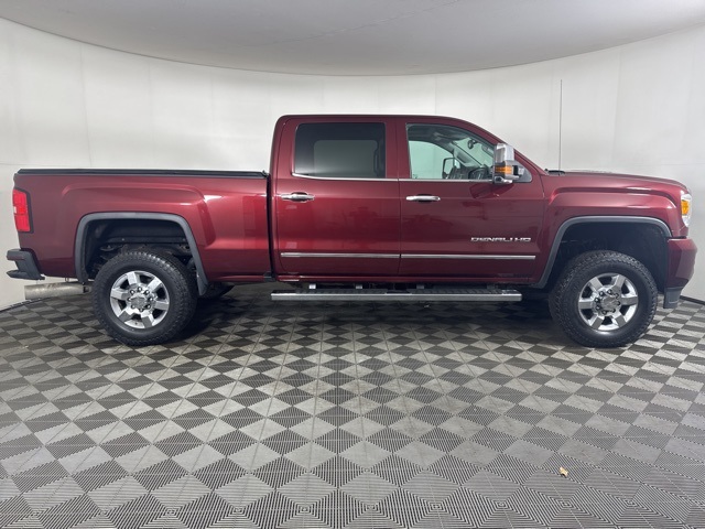 2016 Gmc Sierra Denali photo 2