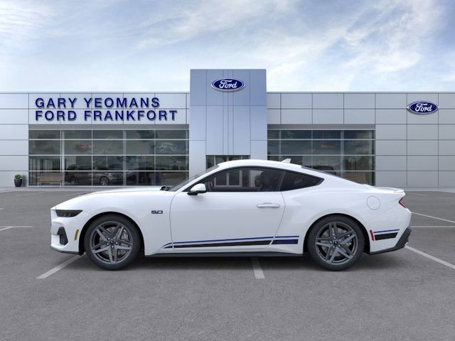 2025 Ford Mustang GT Premium photo 2