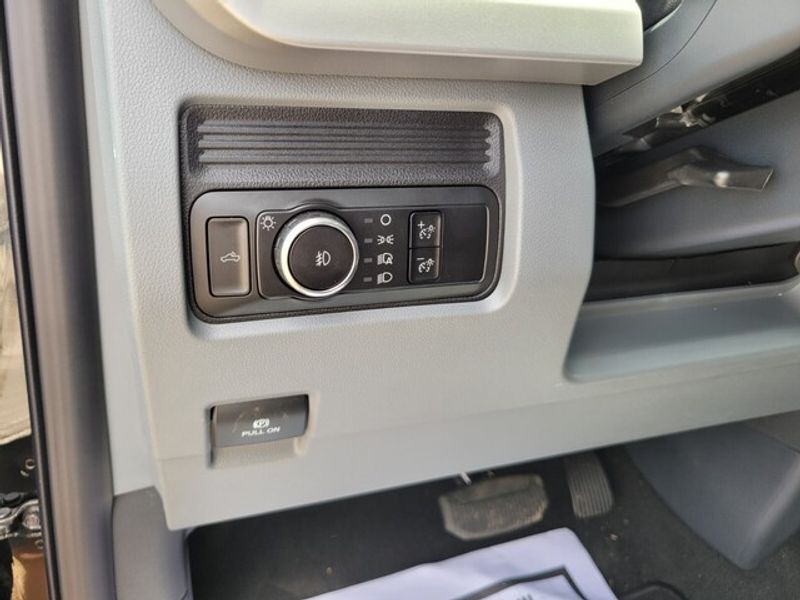 2025 Ford F-250 XL photo 22
