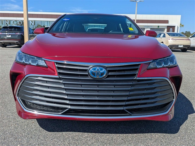 2019 Toyota Avalon Hybrid XLE Plus photo 9