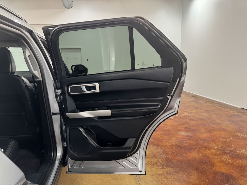 2023 Ford Explorer XLT photo 55
