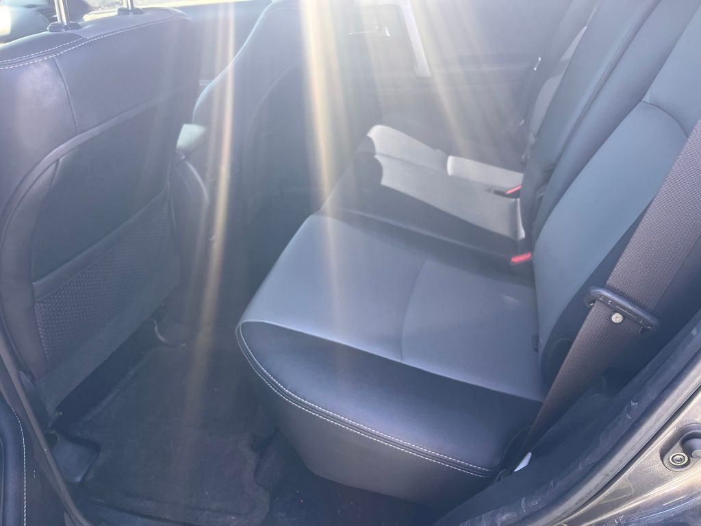 2018 Toyota 4Runner SR5 Premium photo 5
