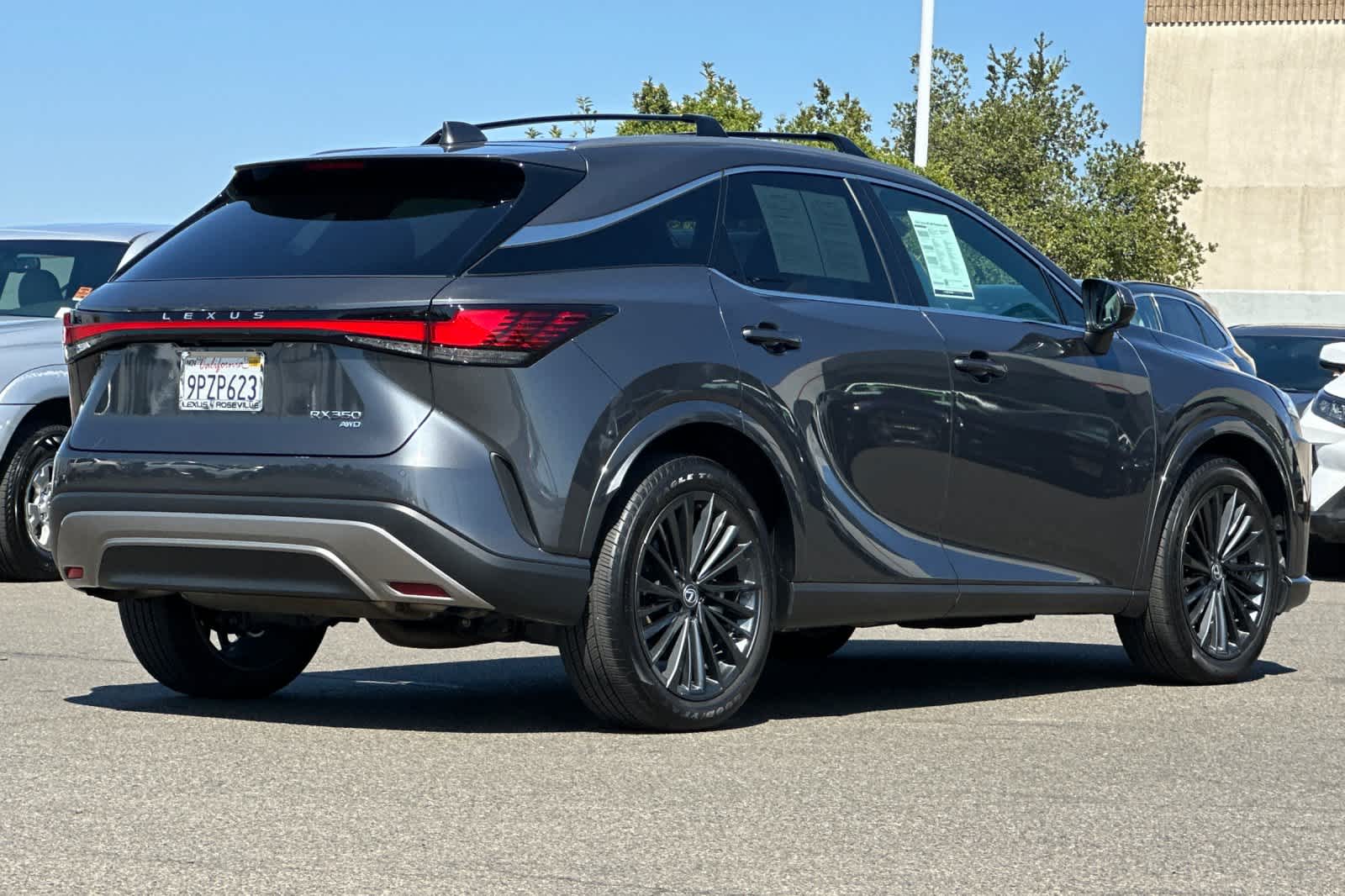 2024 Lexus RX 350 Premium photo 2