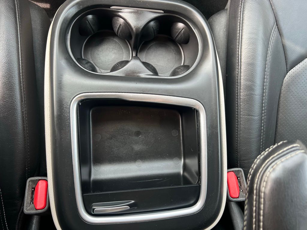2022 Chrysler Pacifica Touring L photo 25