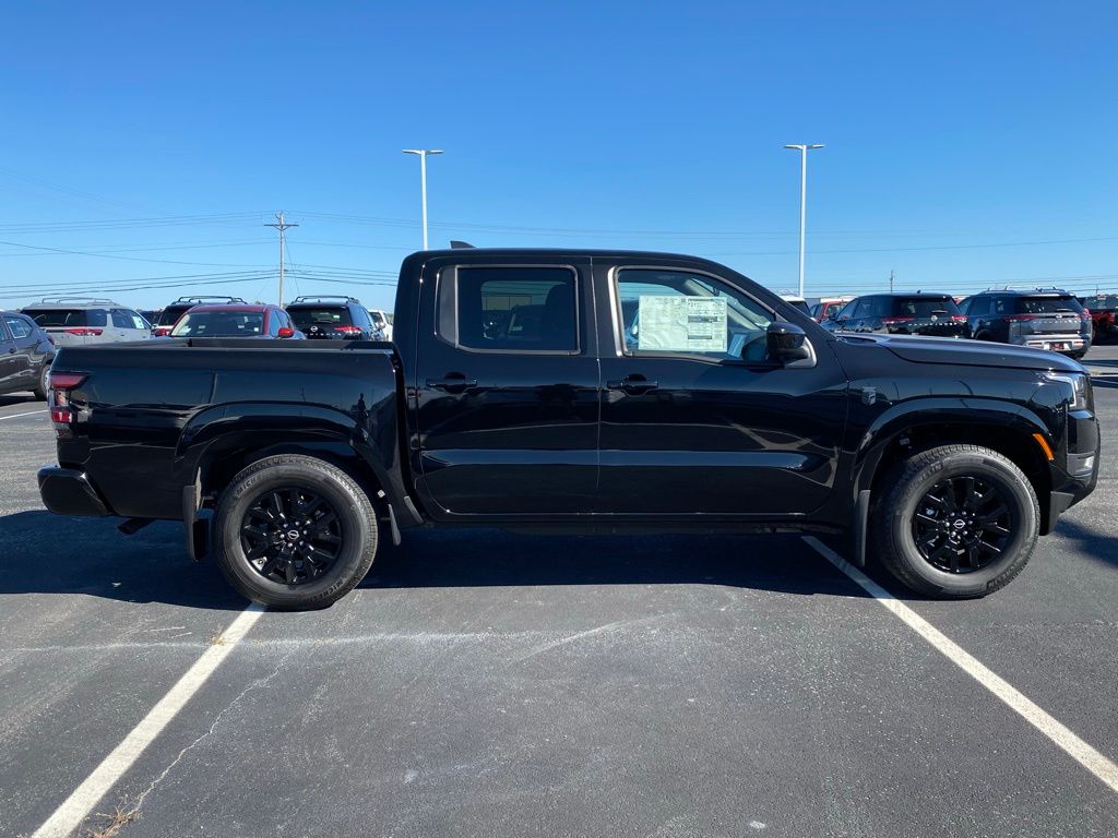 2026 Nissan Frontier SV photo 3